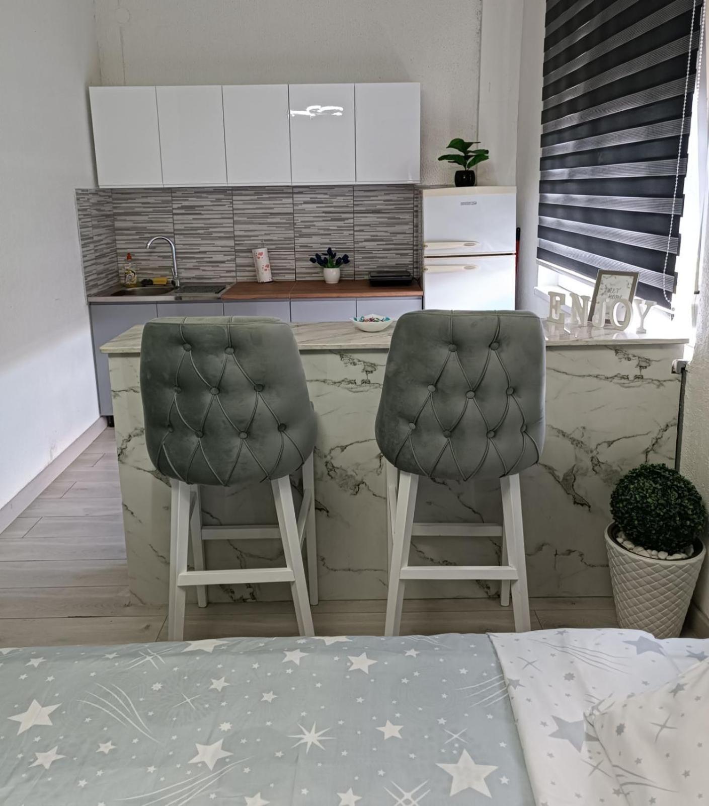 Apartman U Centru Sid Luaran gambar